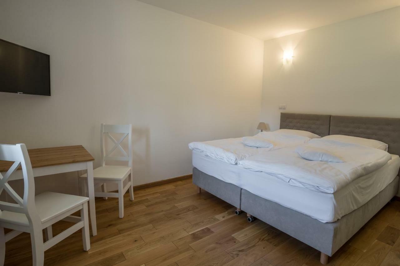 Oficyna Krobielowice Kąty Wrocławskie Exteriör bild